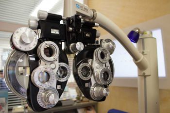 Sehtest bei "der Optiker Schade" in Garbsen